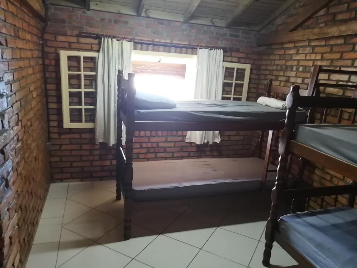 Coqueiros Hostel Florianopolis Bagian luar foto